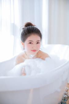 女狱秘闻